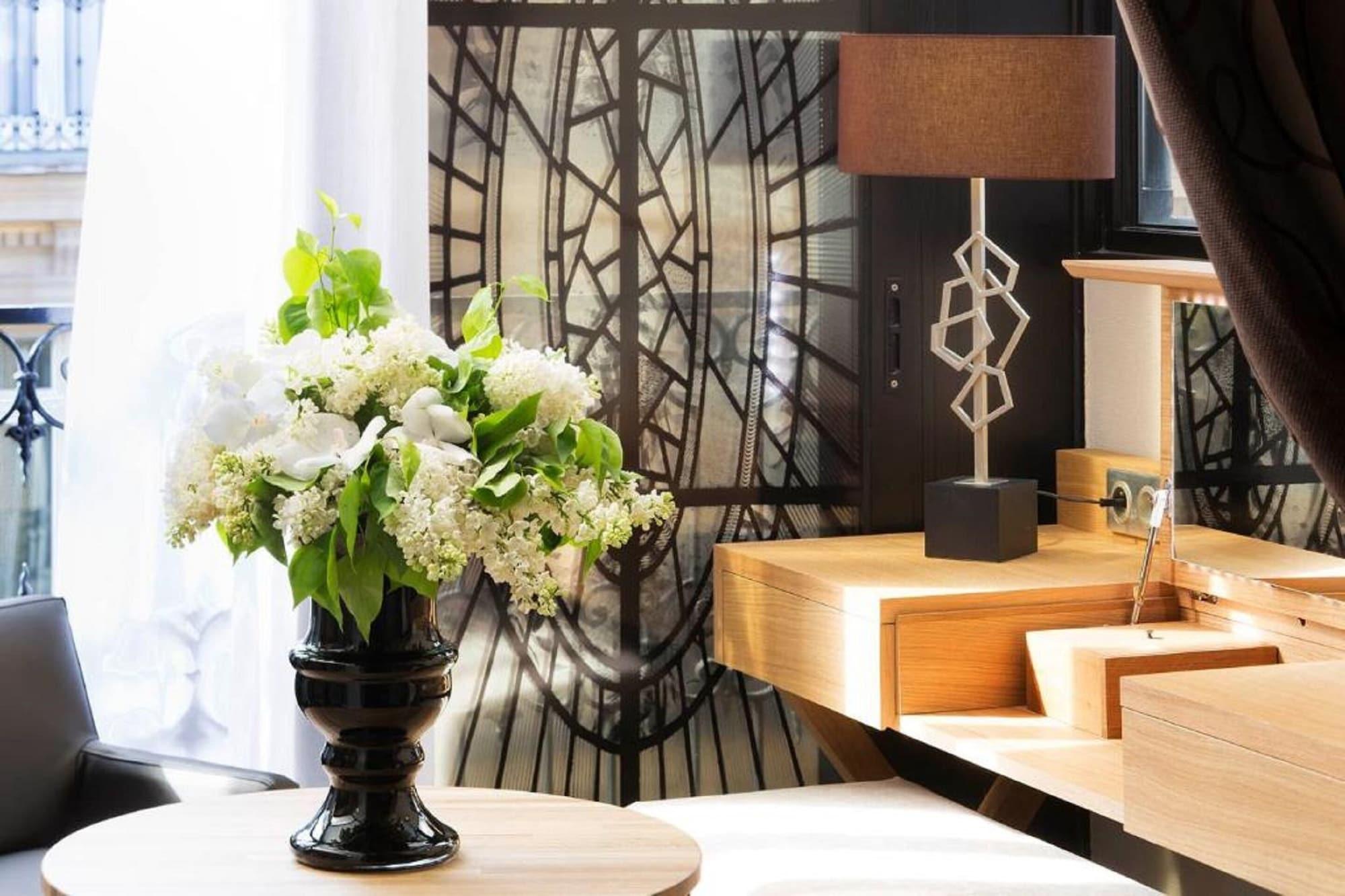 Hotel Galileo Champs Elysees Париж Экстерьер фото